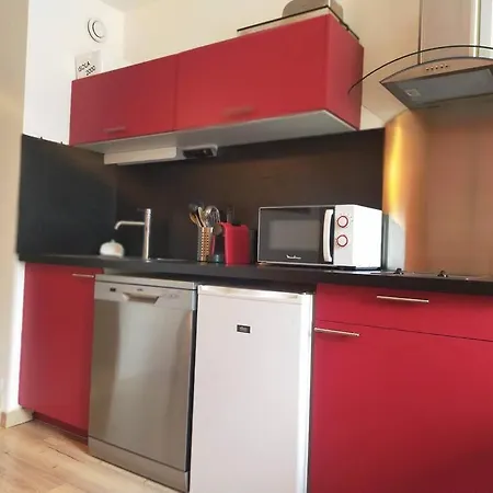 *tout Confort*4 Pers*centre 2000 Apartment Isola